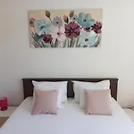 Apartment Mg Ravlic Sea View *
