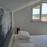 Mg Ravlic Sea View Apartment *