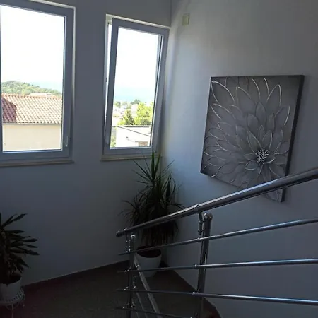 Mg Ravlic Sea View 马卡尔斯卡