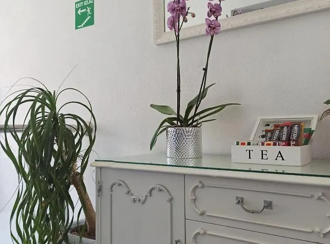 Mg Ravlic Sea View Appartamento Makarska