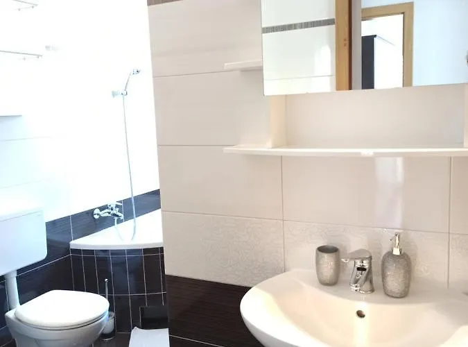 Mg Ravlic Sea View * Makarska