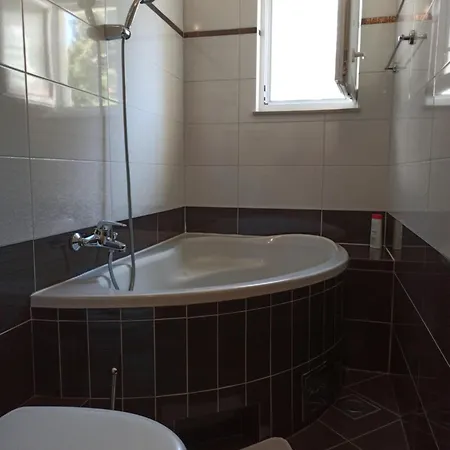 Mg Ravlic Sea View *