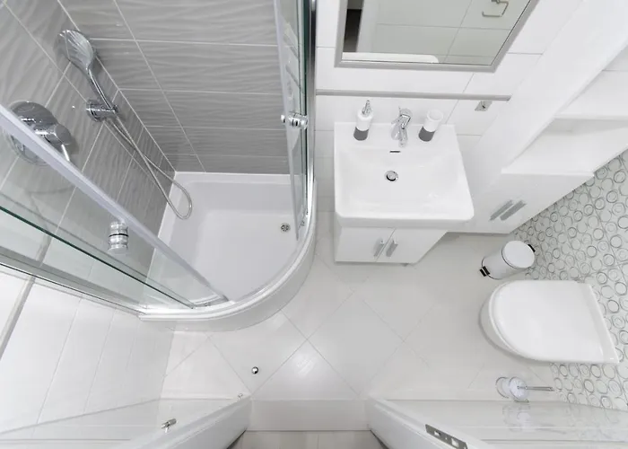 Апартаменти Mg Ravlic Sea View *